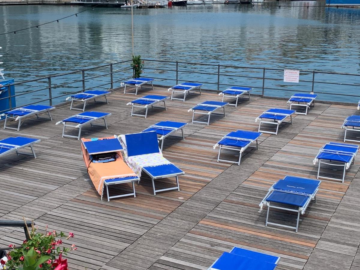 Old Port 4 Beds Appartamento *